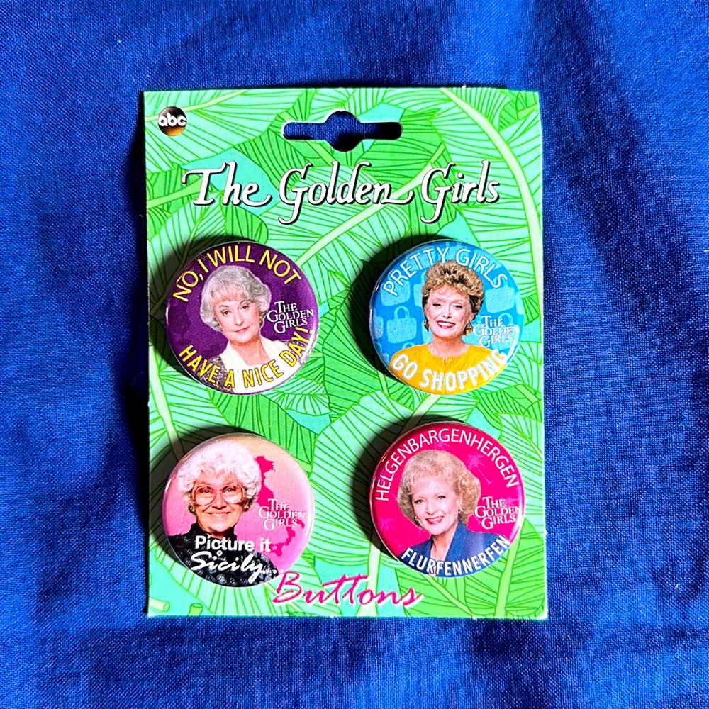 The Golden Girls - Set of 4 Buttons - Picture 1 of 2